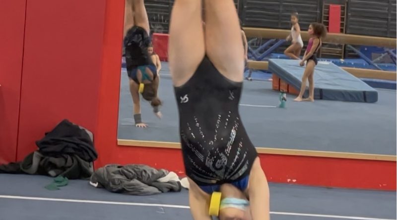 gymnastics blind change, bars, back extension roll